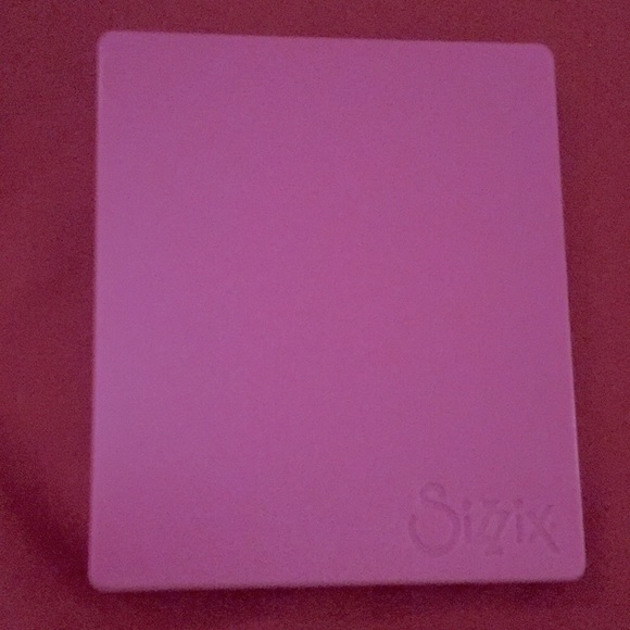 Hello Kitty Die - Sizzix - Picture 3 of 6